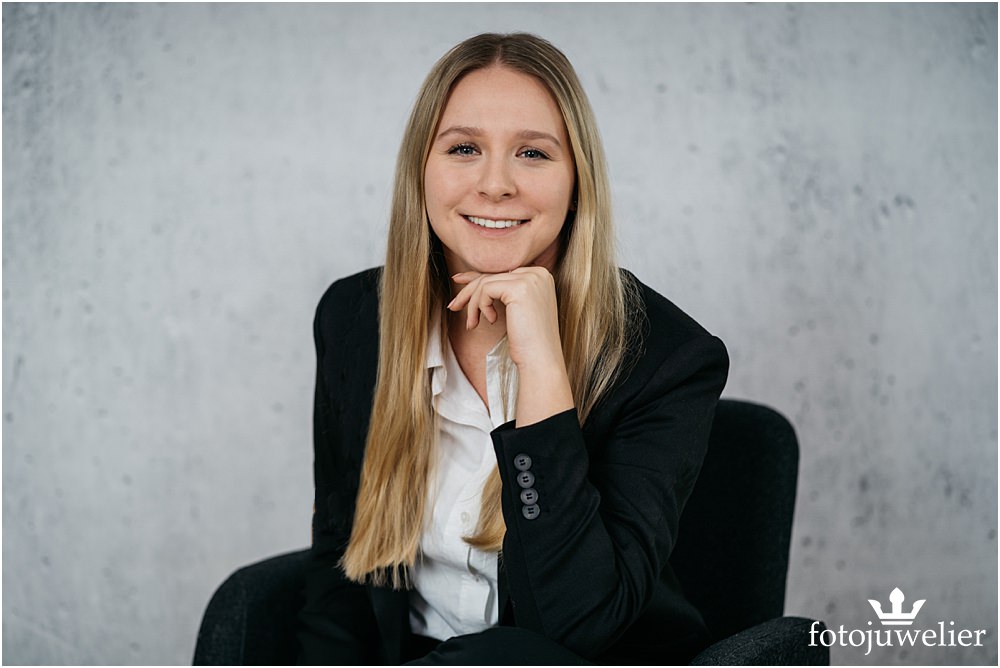 Businessportraits Köln im Fotostudio und draussen 6 Fotostudio für Businessportraits in Köln